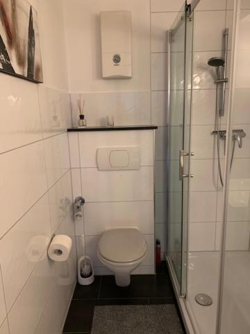 Zentrales Dachgeschossapartment In Leichligen Leichlingen Exteriör bild